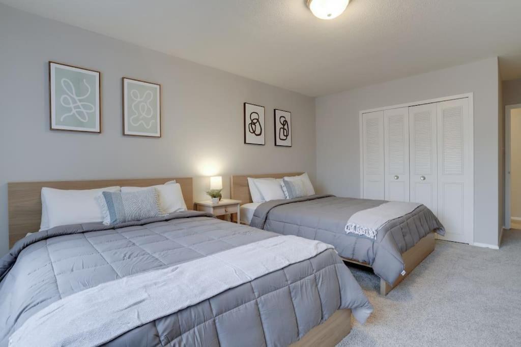 Elegant Apartment W Views At Crystal City Arlington Exterior photo